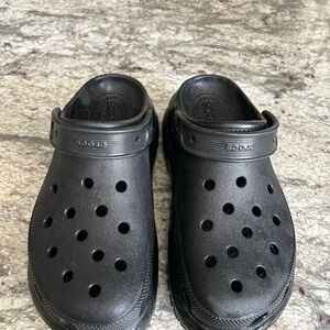 Crocs Mega Crush Clogs Size 9